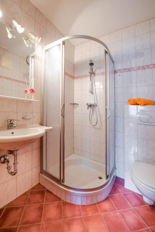 Feriendorf Oberhof Flachau Room photo